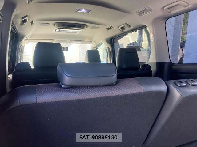 Toyota ESQUIRE 2014-12 8279631-11