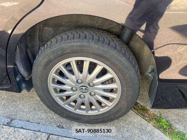 Toyota ESQUIRE 2014-12 8279631-6