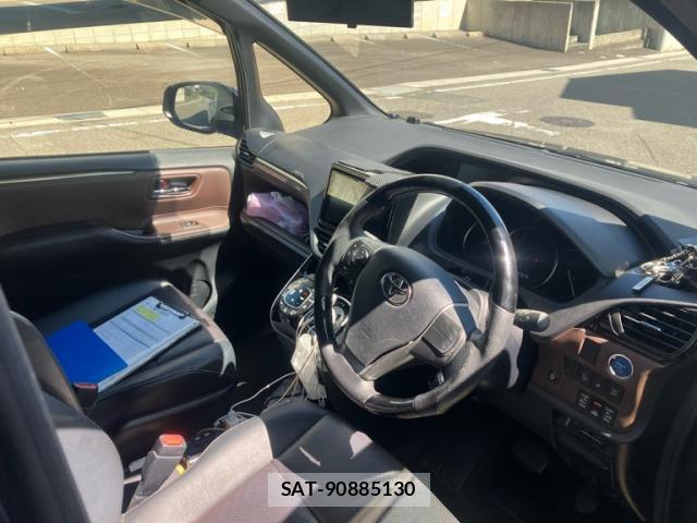 Toyota ESQUIRE 2014-12 8279631-8