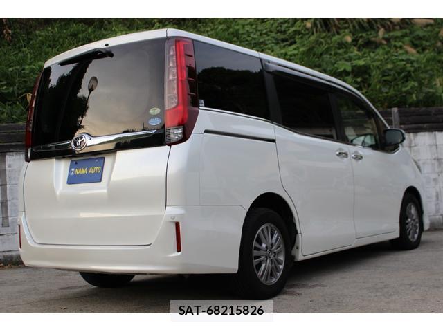 Toyota ESQUIRE 2015-09 8279817-6