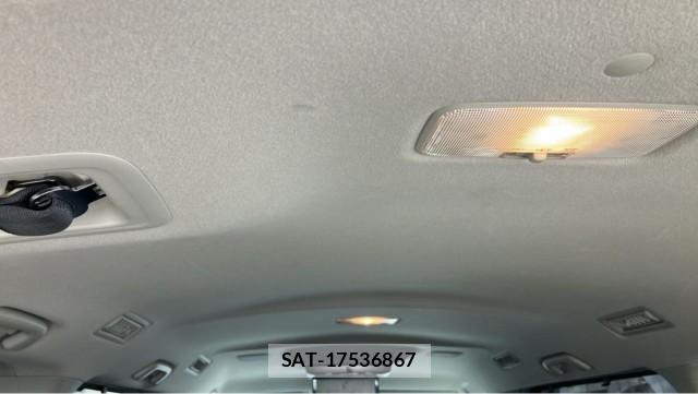 Toyota ESQUIRE 2014-12 8281313-15