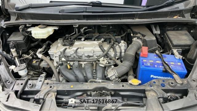 Toyota ESQUIRE 2014-12 8281313-7