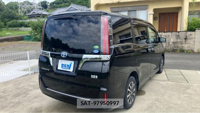 Toyota ESQUIRE 2019-07 8281370-12