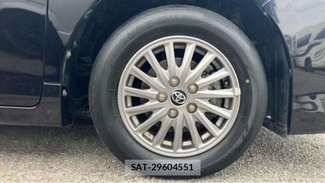 Toyota ESQUIRE 2015-03 8281760-8