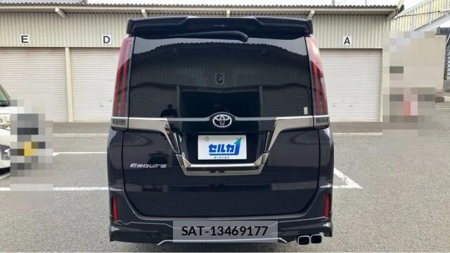 Toyota ESQUIRE 2020-10 8282300-1