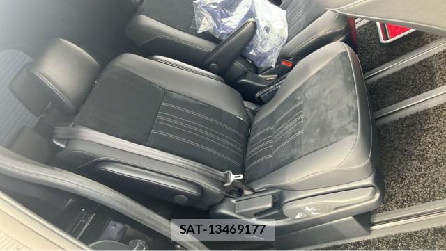 Toyota ESQUIRE 2020-10 8282300-6