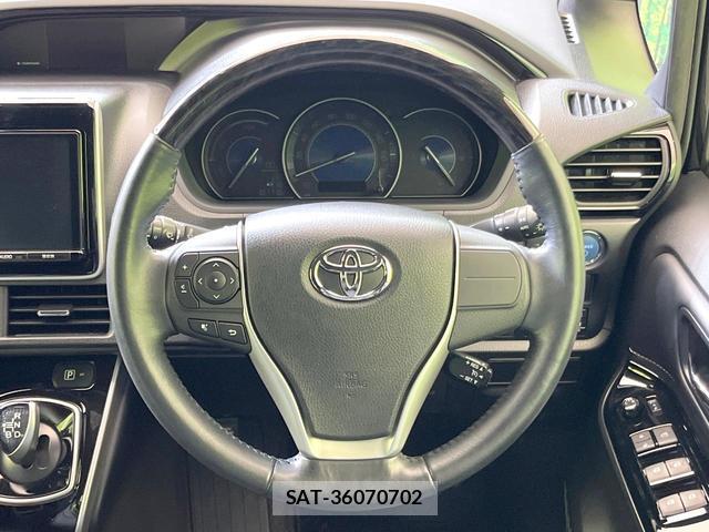 Toyota ESQUIRE 2017-11 8282635-11