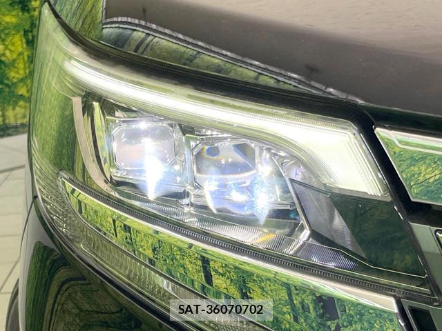 Toyota ESQUIRE 2017-11 8282635-12