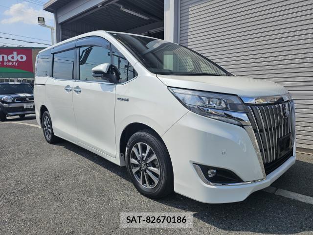 Toyota ESQUIRE 2018-07 8283699-0