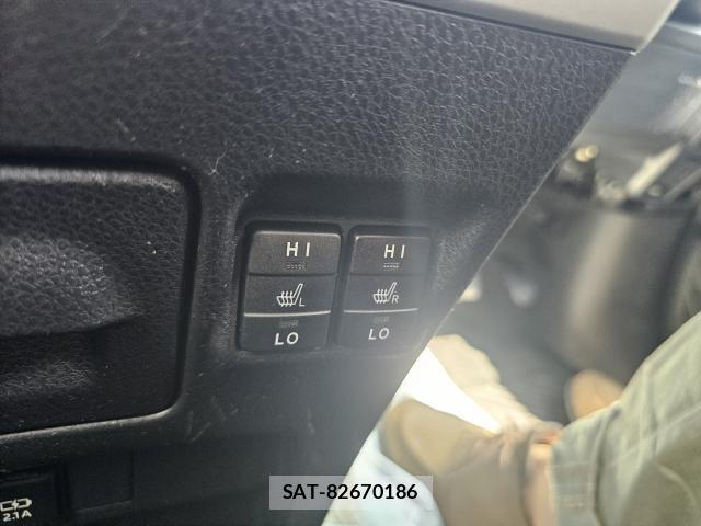 Toyota ESQUIRE 2018-07 8283699-10