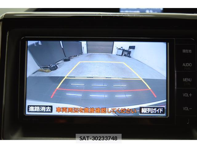 Toyota ESQUIRE 2016-03 8284324-12