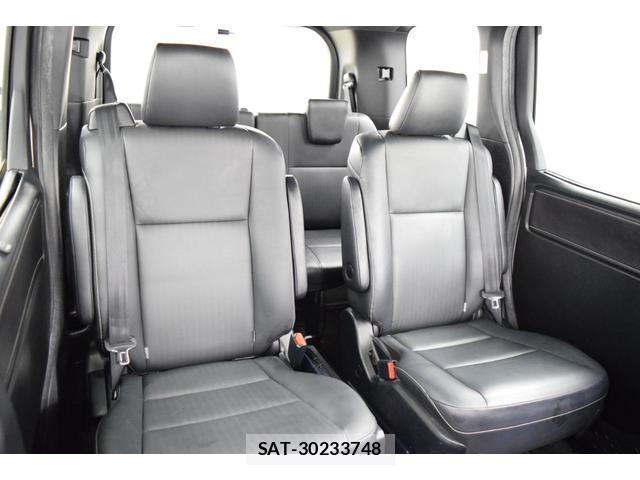 Toyota ESQUIRE 2016-03 8284324-18