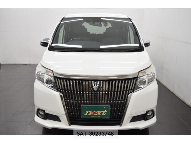 Toyota ESQUIRE 2016-03 8284324-6