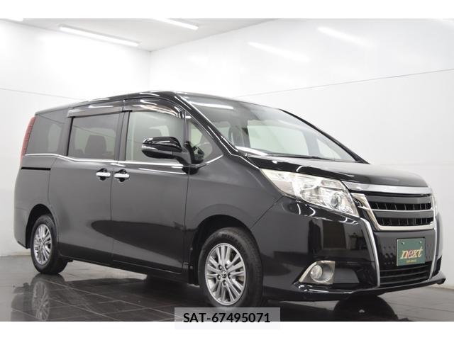 Toyota ESQUIRE 2015-08 8284330-7