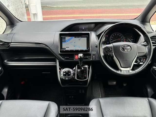 Toyota ESQUIRE 2017-12 8284462-4