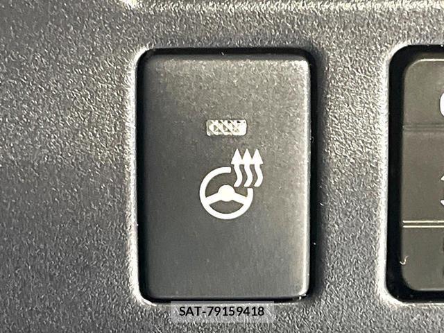 Toyota ESQUIRE 2019-08 8285215-6