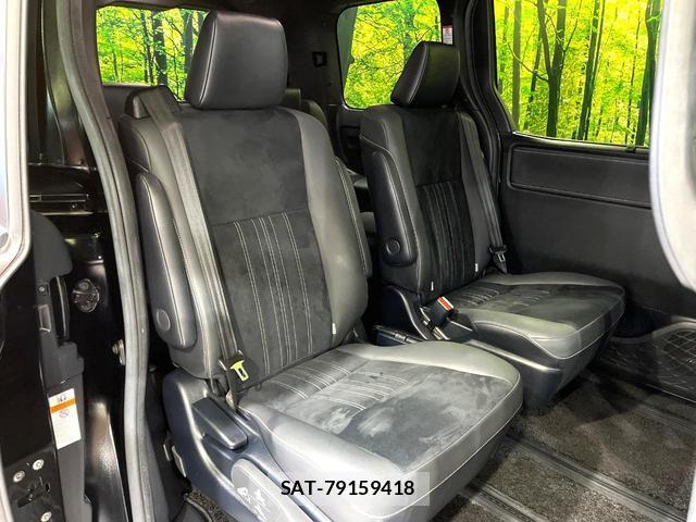 Toyota ESQUIRE 2019-08 8285215-8