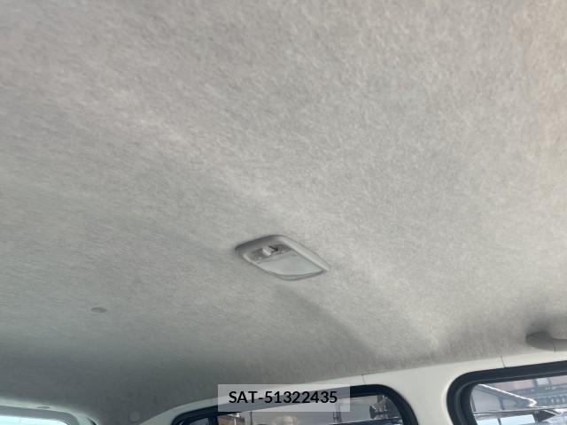 Daihatsu ESSE 2009-07 8279135-13