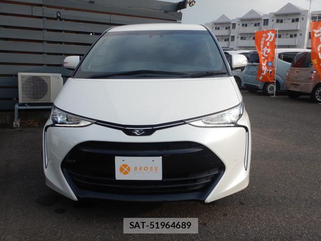 Toyota ESTIMA 2017-03 8277523-1