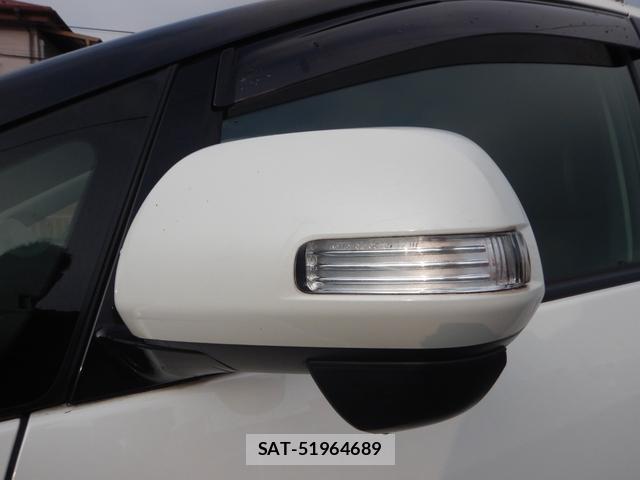 Toyota ESTIMA 2017-03 8277523-15
