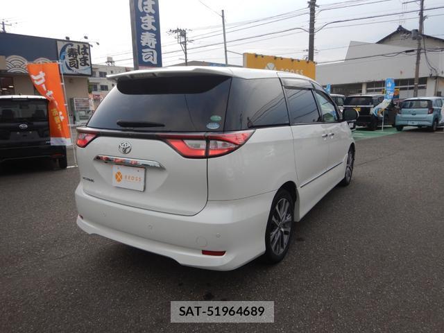 Toyota ESTIMA 2017-03 8277523-8