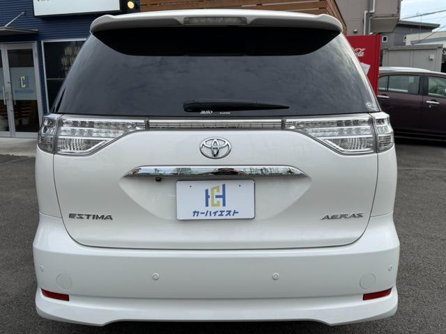 Toyota ESTIMA 2014-03 8279208-5