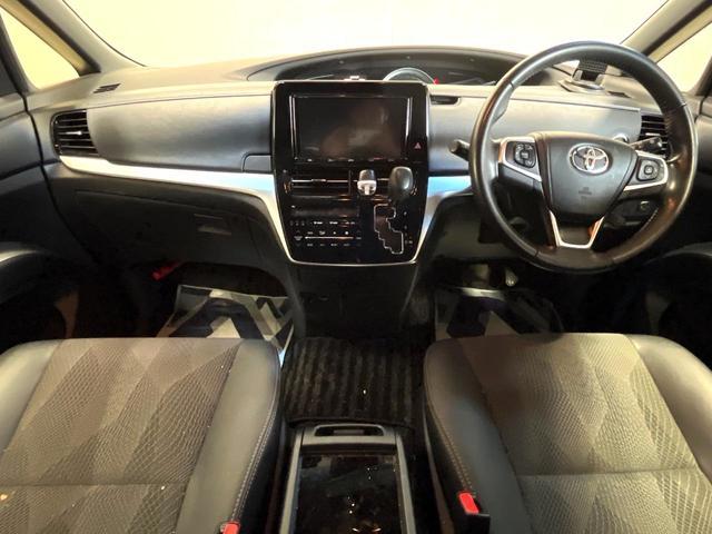 Toyota ESTIMA 2018-03 8280248-1