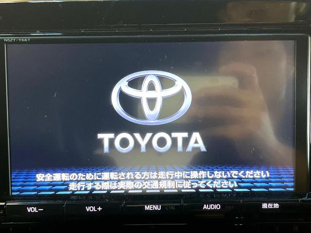 Toyota ESTIMA 2018-03 8280248-2