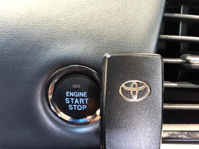 Toyota ESTIMA 2018-03 8280248-6