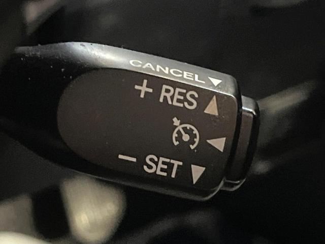 Toyota ESTIMA 2018-03 8280248-9
