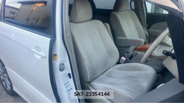 Toyota ESTIMA 2007-09 8280502-5