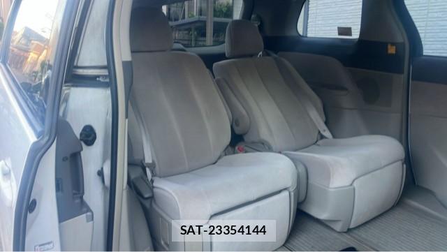 Toyota ESTIMA 2007-09 8280502-6