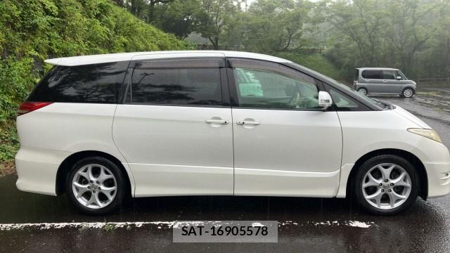 Toyota ESTIMA 2007-02 8281126-3
