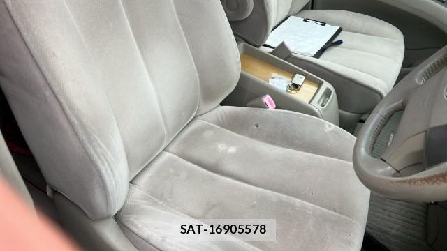 Toyota ESTIMA 2007-02 8281126-5