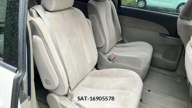 Toyota ESTIMA 2007-02 8281126-6