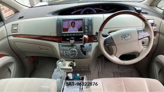 Toyota ESTIMA 2010-09 8281373-2