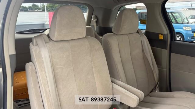 Toyota ESTIMA 2006-08 8281662-6