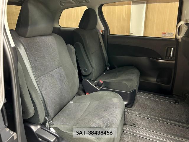Toyota ESTIMA 2015-09 8283866-7