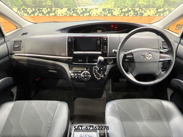 Toyota ESTIMA 2016-02 8284582-1