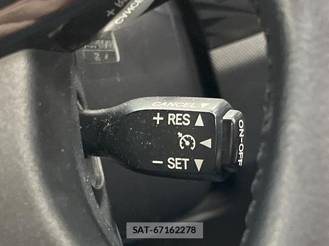 Toyota ESTIMA 2016-02 8284582-6