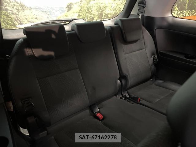 Toyota ESTIMA 2016-02 8284582-9