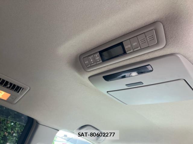 Toyota ESTIMA 2007-09 8285063-10