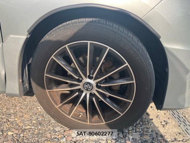 Toyota ESTIMA 2007-09 8285063-13