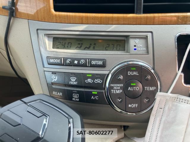 Toyota ESTIMA 2007-09 8285063-17