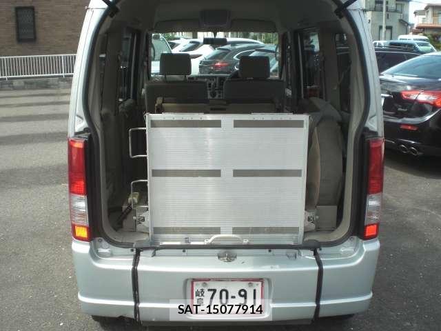 Suzuki EVERY WAGON 2009-08 8277485-18