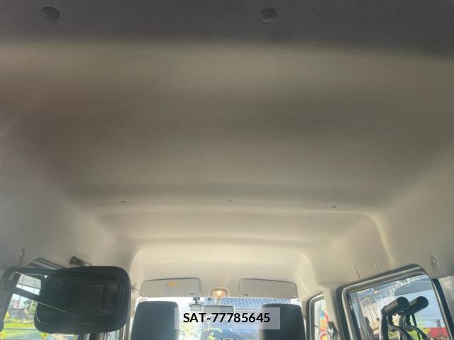 Suzuki EVERY WAGON 2014-08 8279646-8