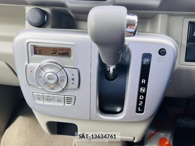 Suzuki EVERY WAGON 2019-01 8280305-11