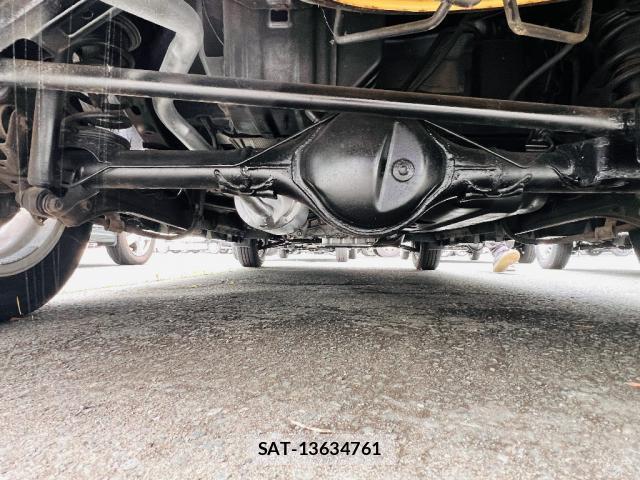 Suzuki EVERY WAGON 2019-01 8280305-17