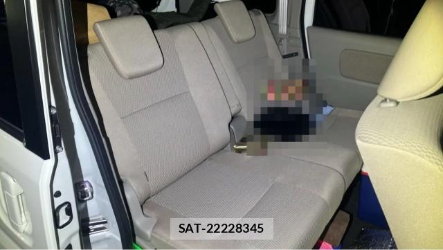 Suzuki EVERY WAGON 2023-02 8281319-6