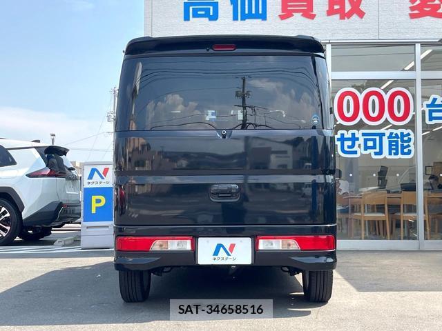 Suzuki EVERY WAGON 2015-12 8283218-14